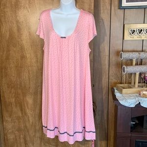 NWT Awesome Nighty🔥